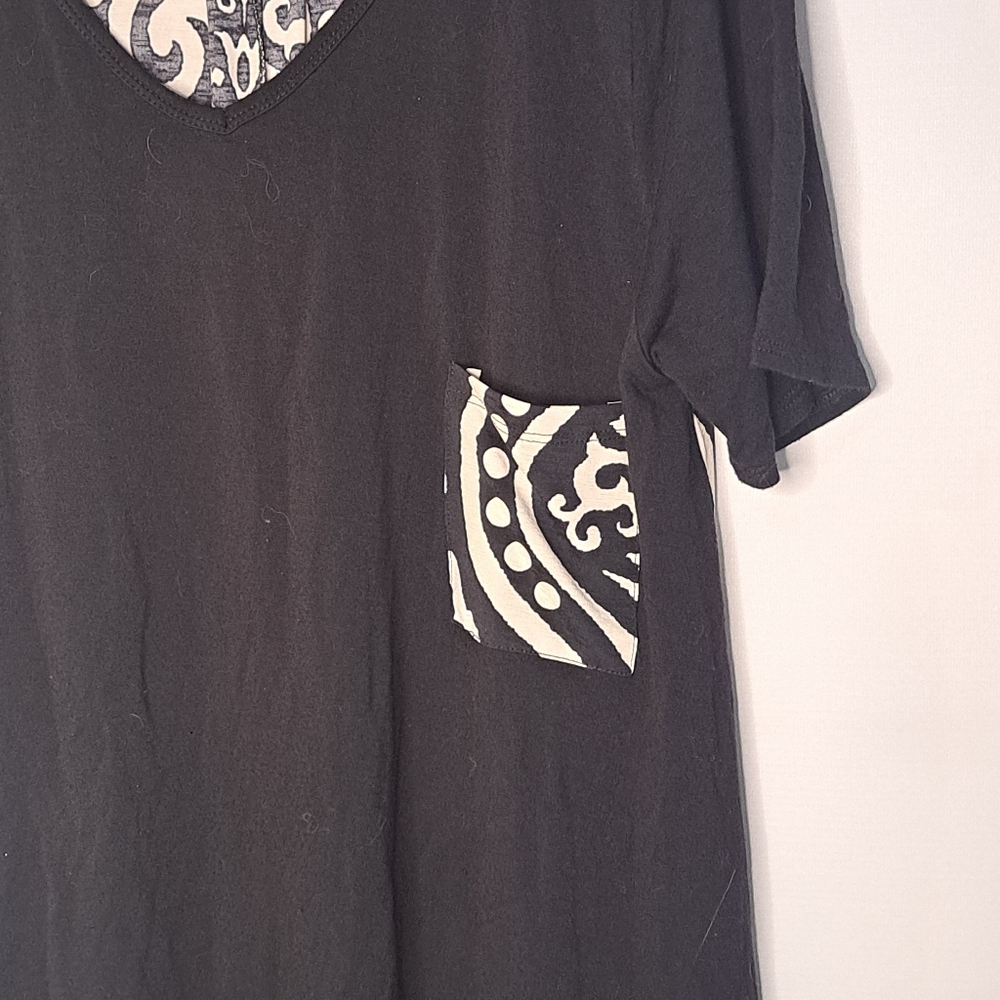 Danskin Black White XL Short Sleeve Blouse Short Sleeve Contemporary Pattern - Picture 2 of 7